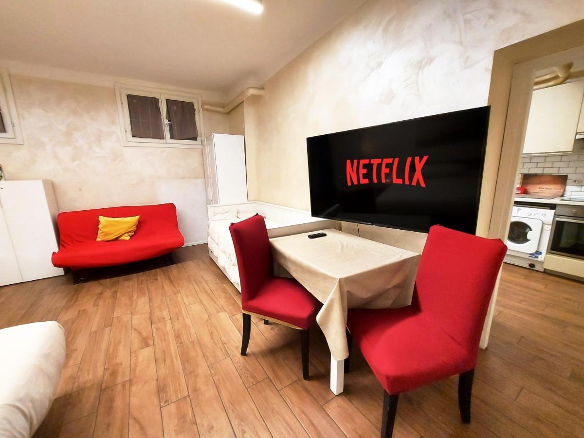 Free Breakfast - Big Apartment In The Heart Of Rome Exterior photo