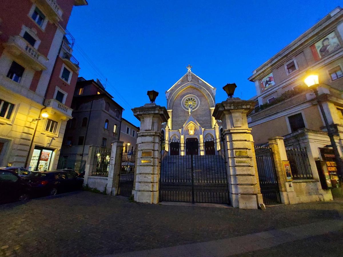Free Breakfast - Big Apartment In The Heart Of Rome Exterior photo