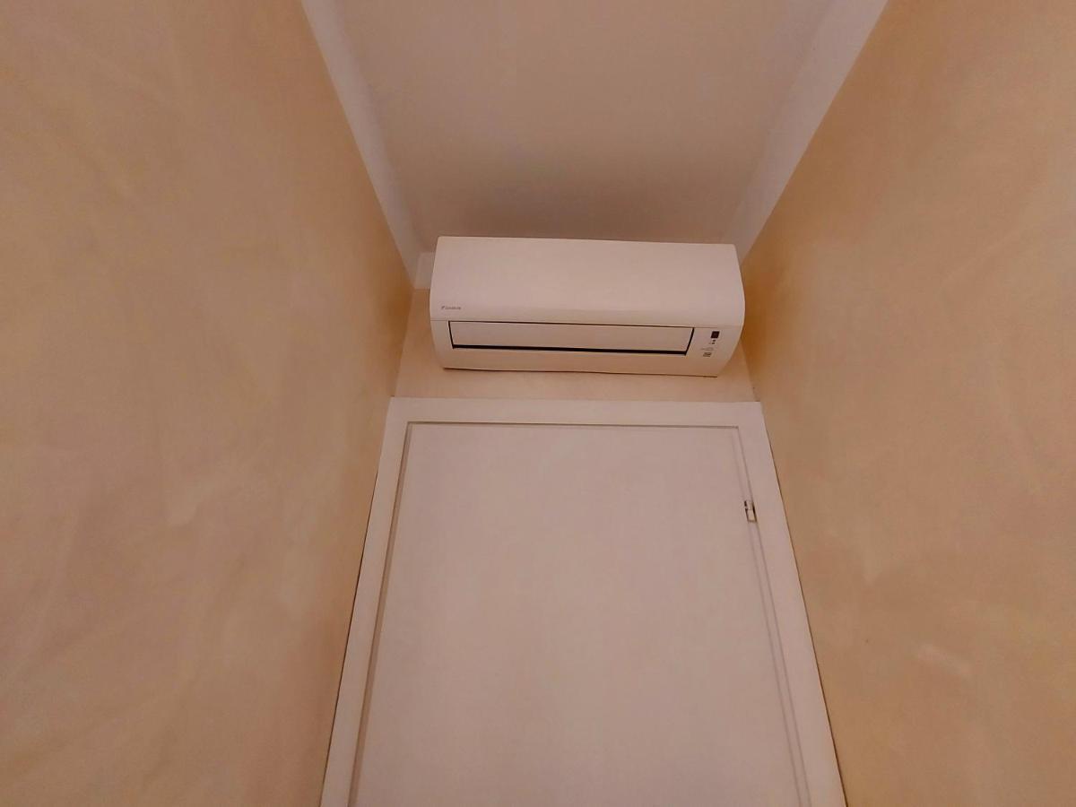 Free Breakfast - Big Apartment In The Heart Of Rome Exterior photo